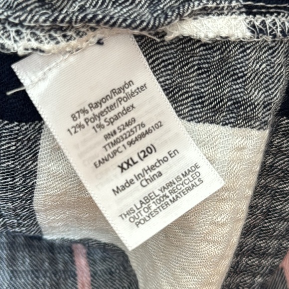 Time and Tru Maternity Long Sleeve Button Front Shirt Sz XXL - Picture 6 of 9